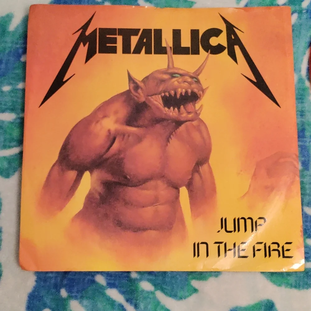 🧿🧿🧿 SOLD 🧿🧿🧿🎶RARE,RED🎸HEADBANGERS BALL METALLICA☠️JUMP IN THE FIRE🔥RED💿ALBUM - Picture 4 of 6